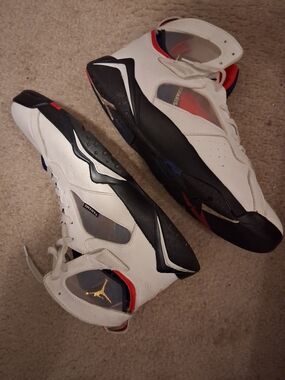 Air Jordan 14 Retro Men’s Basketball Shoes - White/Black/Red